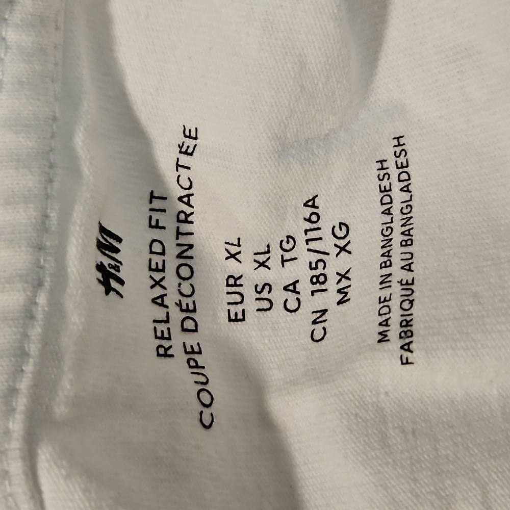 H&M Cybertruck Tee Shirt XXL - Picture 3 of 3
